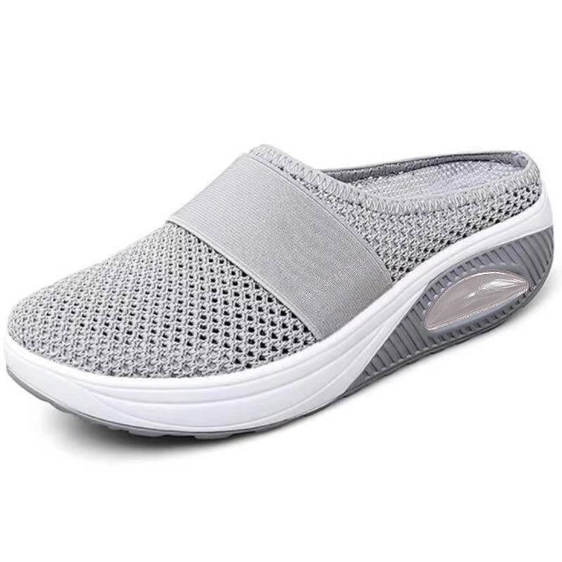 Maris Cushioned Clogs