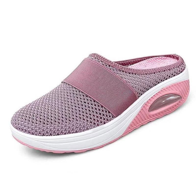 Maris Cushioned Clogs