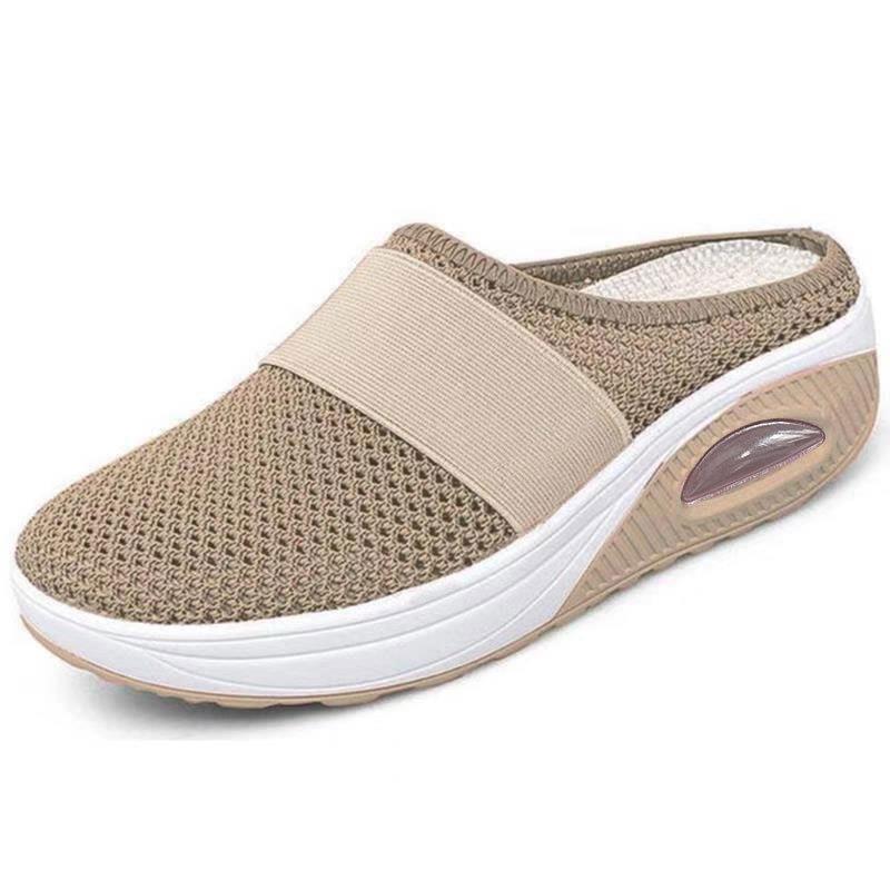 Maris Cushioned Clogs