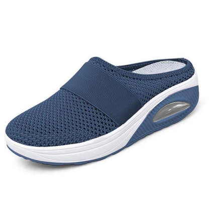 Maris Cushioned Clogs